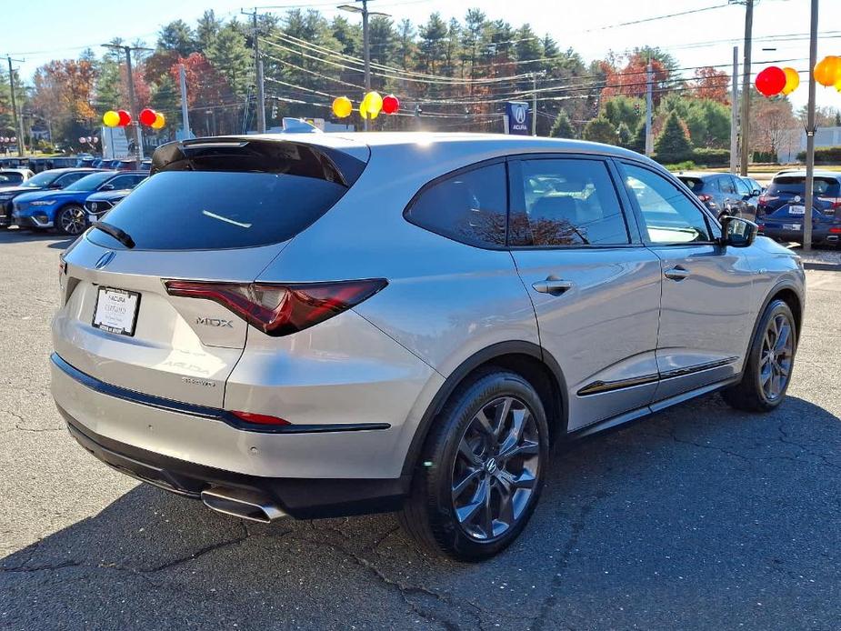 used 2022 Acura MDX car, priced at $43,900