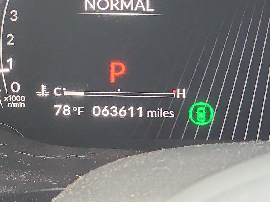 used 2022 Acura MDX car, priced at $42,395