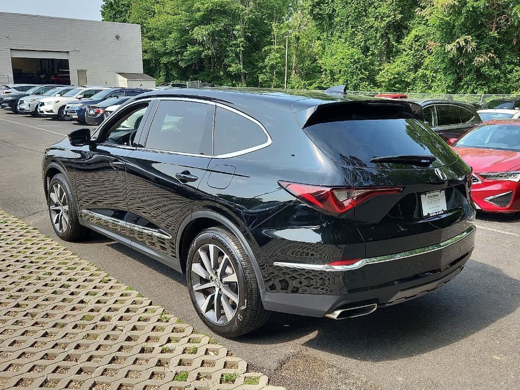 used 2025 Acura MDX car, priced at $54,900