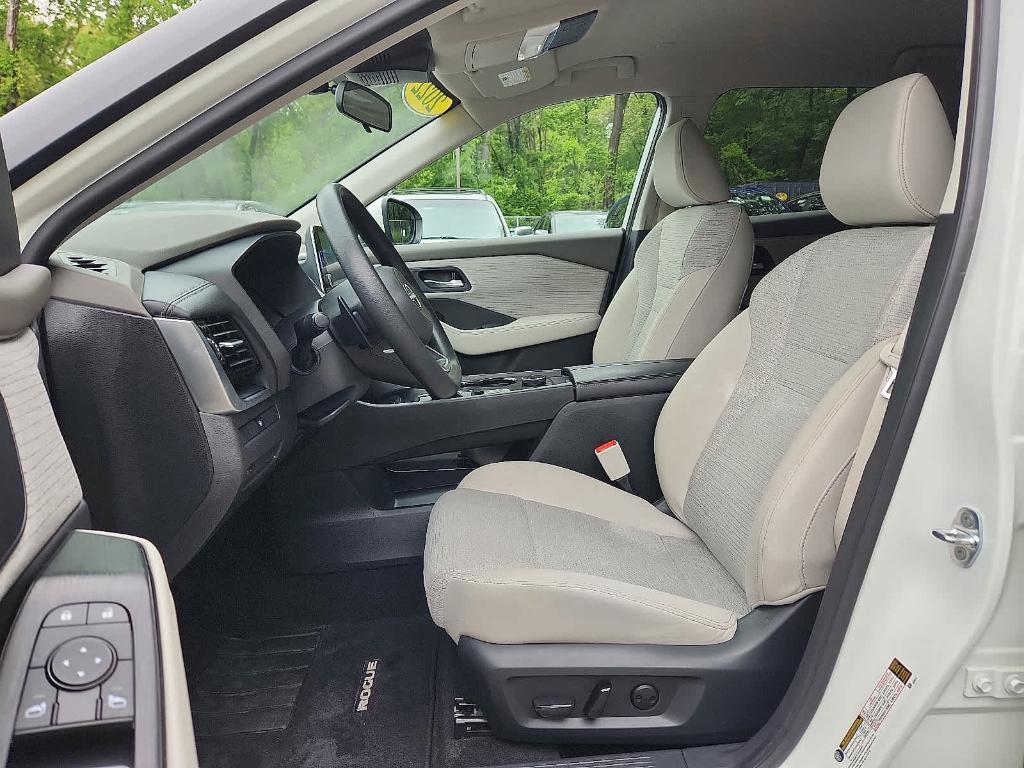 used 2022 Nissan Rogue car, priced at $26,785