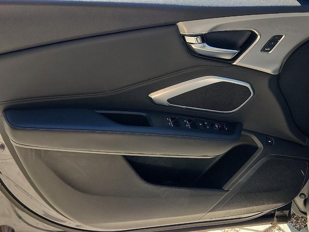 used 2020 Acura RDX car, priced at $25,995