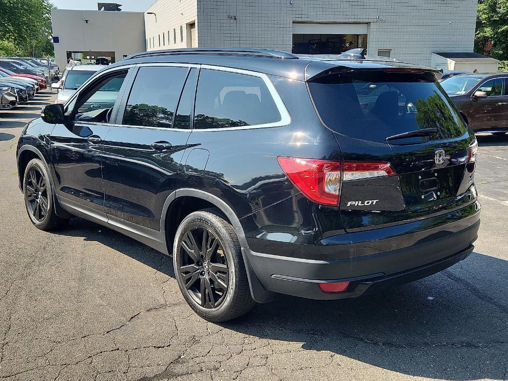 used 2022 Honda Pilot car, priced at $38,990