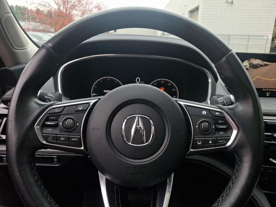 used 2022 Acura MDX car, priced at $42,995