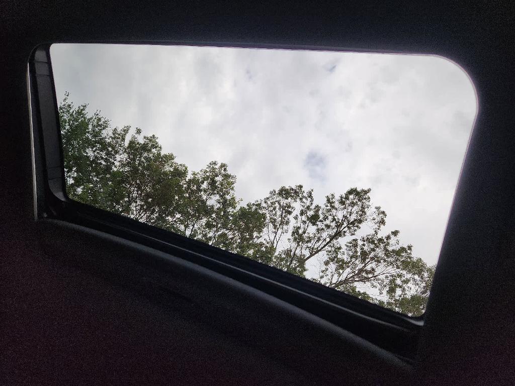 used 2025 Acura Integra car, priced at $33,229