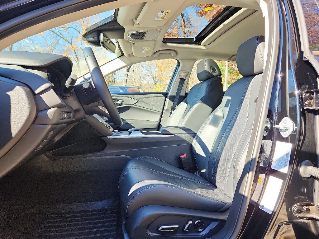 used 2025 Acura TLX car, priced at $39,995