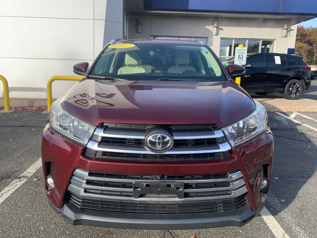 used 2017 Toyota Highlander car, priced at $25,999