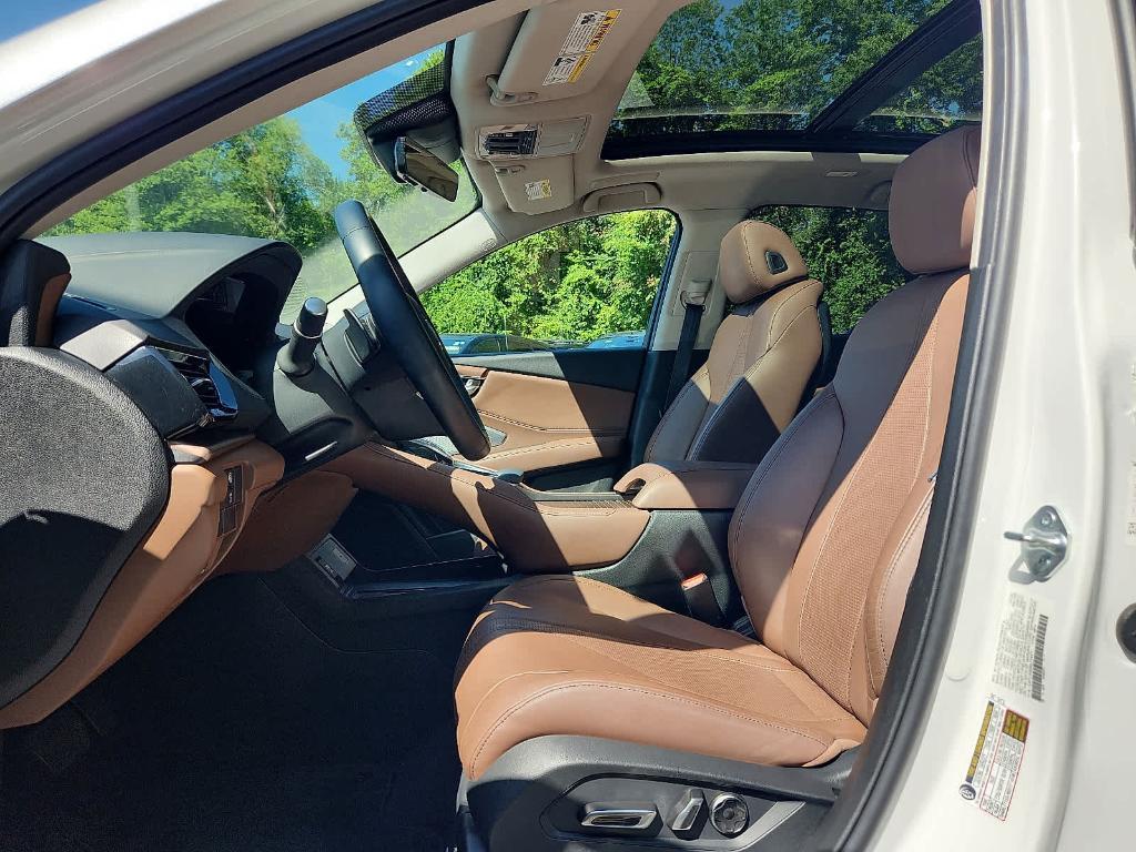 used 2022 Acura RDX car, priced at $37,995