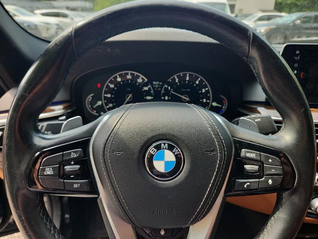 used 2018 BMW 540 car, priced at $22,900