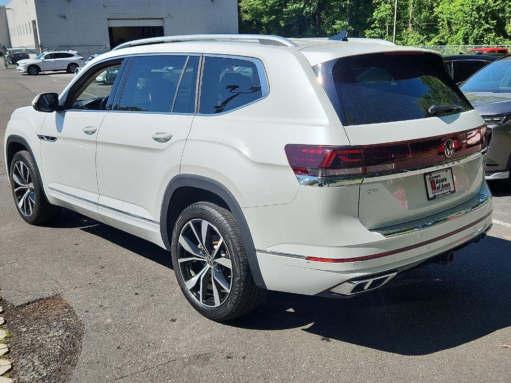 used 2024 Volkswagen Atlas car, priced at $47,995