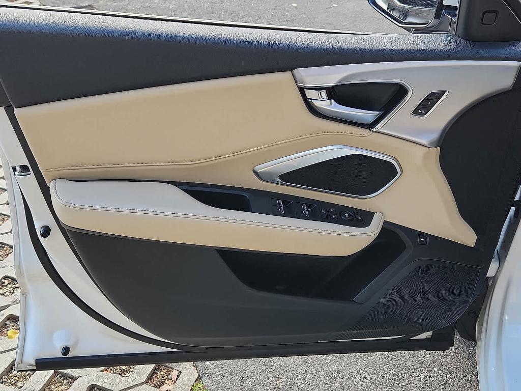 used 2023 Acura RDX car, priced at $33,995