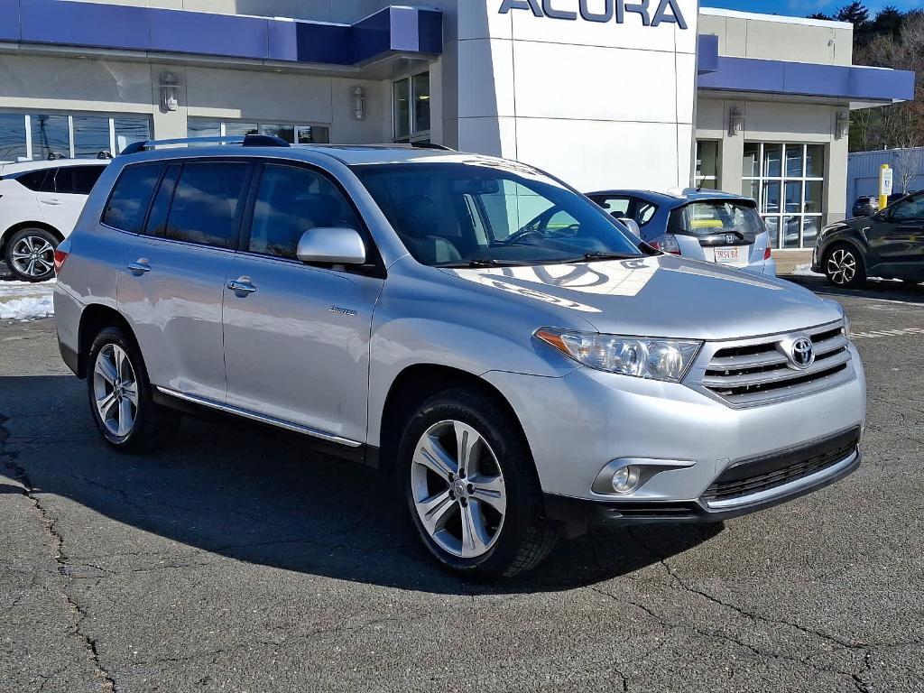 used 2013 Toyota Highlander car, priced at $15,806