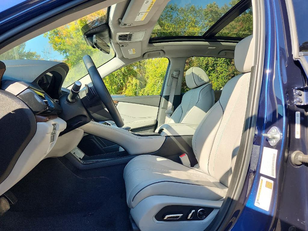 used 2022 Acura RDX car, priced at $34,495