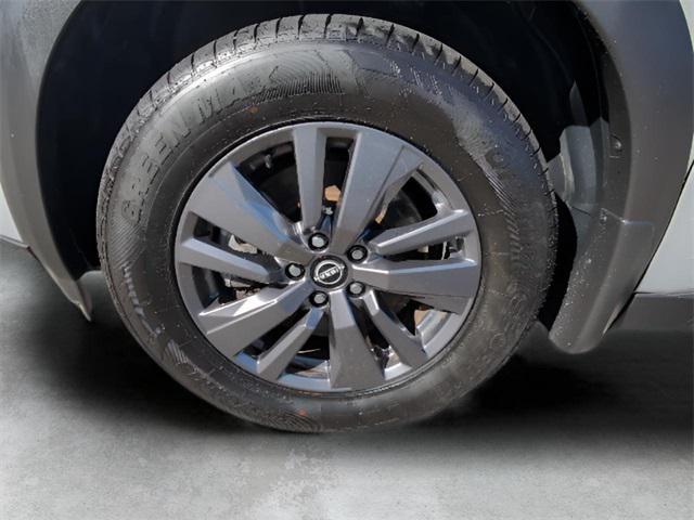 used 2022 Nissan Pathfinder car, priced at $29,144