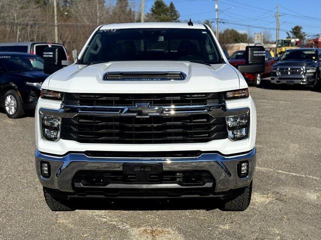 used 2024 Chevrolet Silverado 2500 car, priced at $58,988