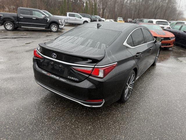 used 2022 Lexus ES 300h car, priced at $28,822