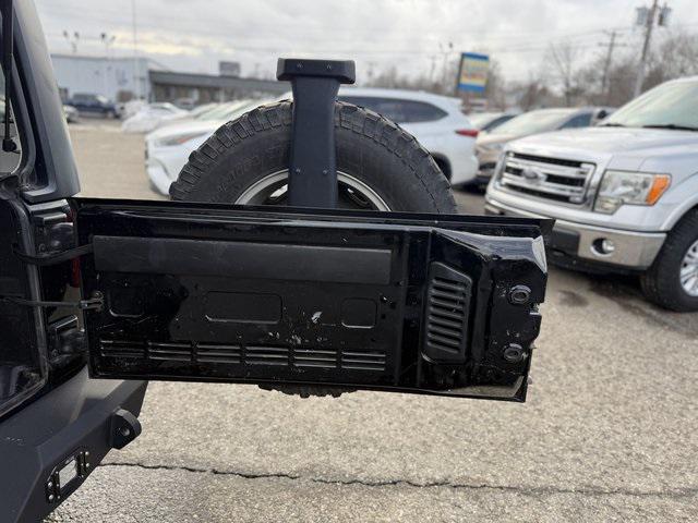 used 2015 Jeep Wrangler Unlimited car, priced at $17,298