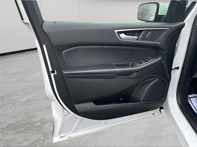 used 2023 Ford Edge car, priced at $20,990