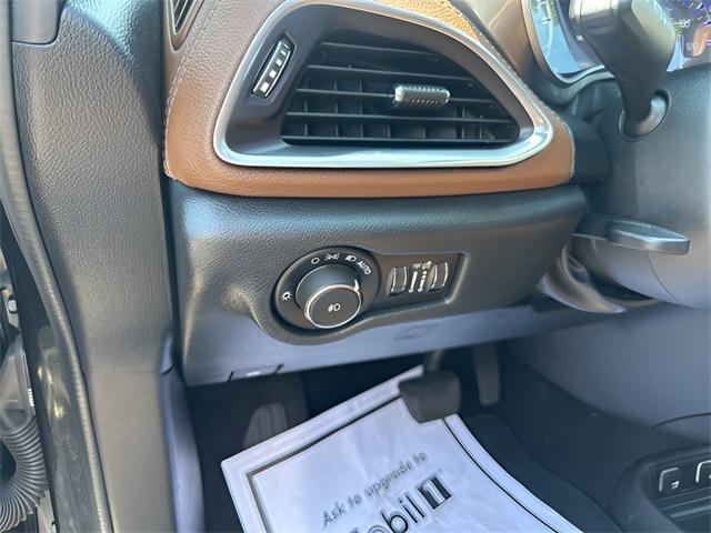 used 2017 Chrysler Pacifica car, priced at $14,166