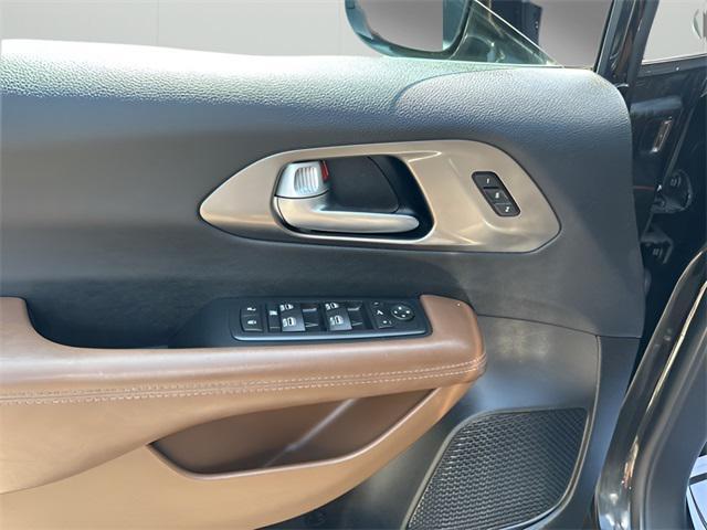 used 2017 Chrysler Pacifica car, priced at $14,166