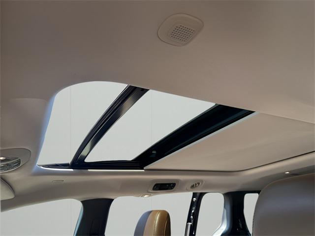 used 2017 Chrysler Pacifica car, priced at $14,166
