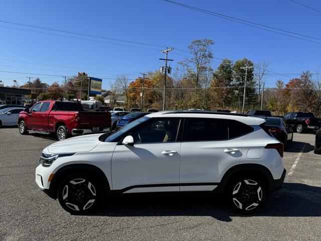 used 2024 Kia Seltos car, priced at $25,239