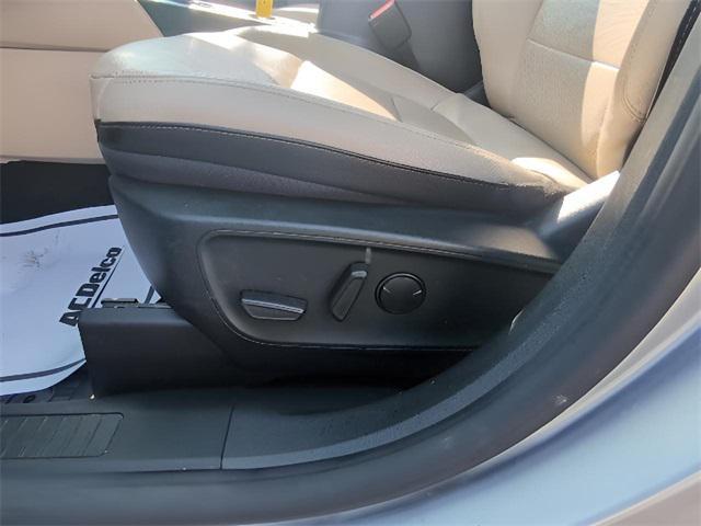 used 2022 Ford Escape car, priced at $18,902