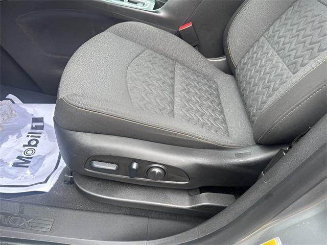 used 2023 Chevrolet Equinox car, priced at $19,711