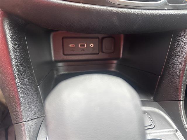 used 2023 Chevrolet Equinox car, priced at $19,711