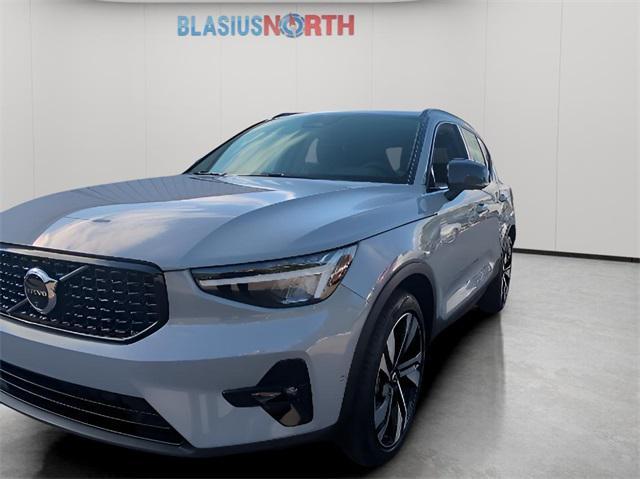 used 2025 Volvo XC40 car, priced at $33,988