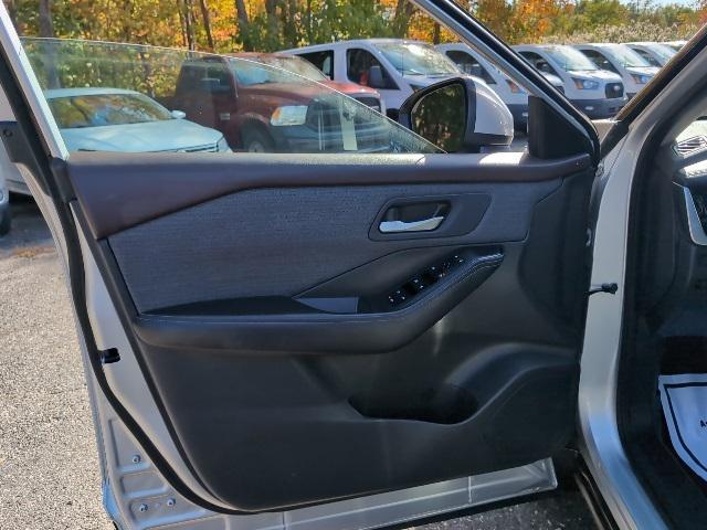 used 2021 Nissan Rogue car, priced at $19,774
