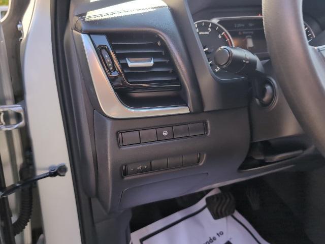 used 2021 Nissan Rogue car, priced at $19,774