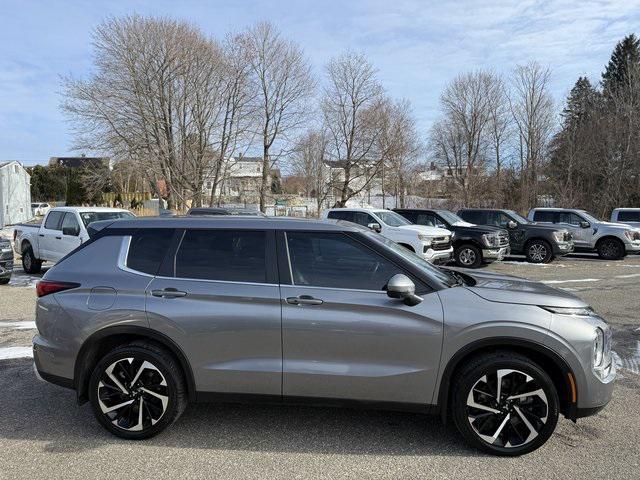 used 2022 Mitsubishi Outlander car, priced at $21,979