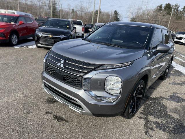 used 2022 Mitsubishi Outlander car, priced at $21,979