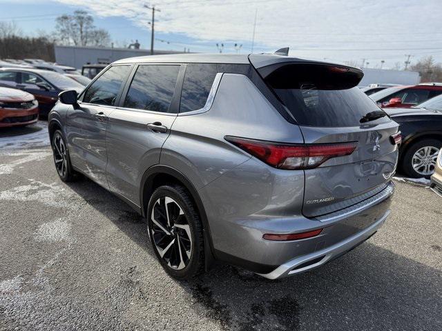 used 2022 Mitsubishi Outlander car, priced at $21,979