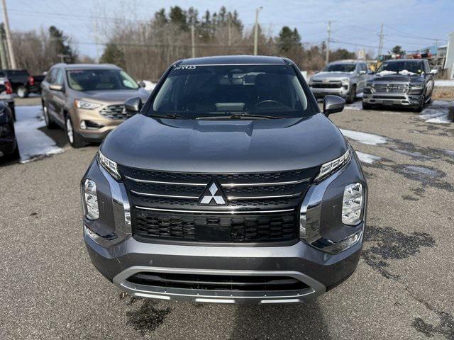 used 2022 Mitsubishi Outlander car, priced at $21,979