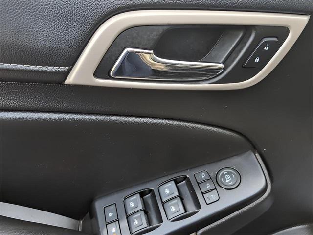 used 2018 GMC Yukon car, priced at $29,793