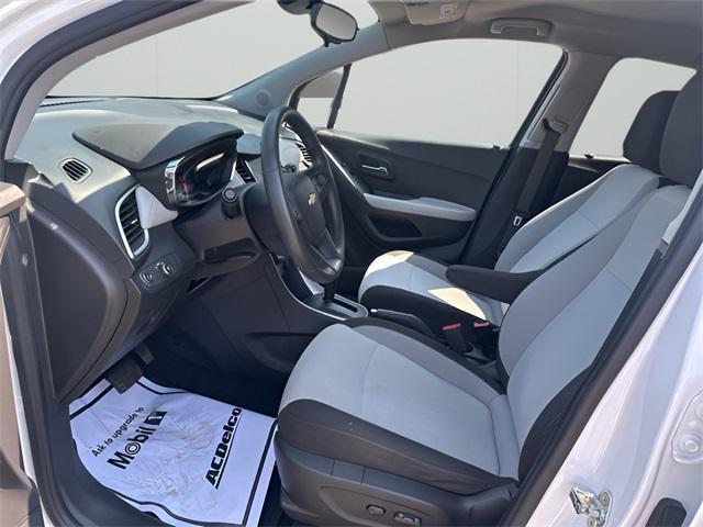 used 2022 Chevrolet Trax car, priced at $13,103