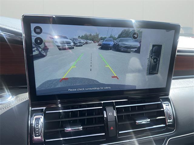 used 2022 Lincoln Navigator car, priced at $51,479