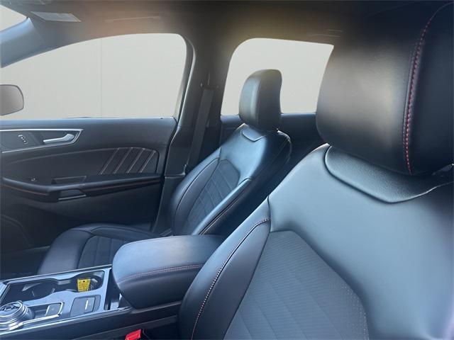 used 2022 Ford Edge car, priced at $25,988