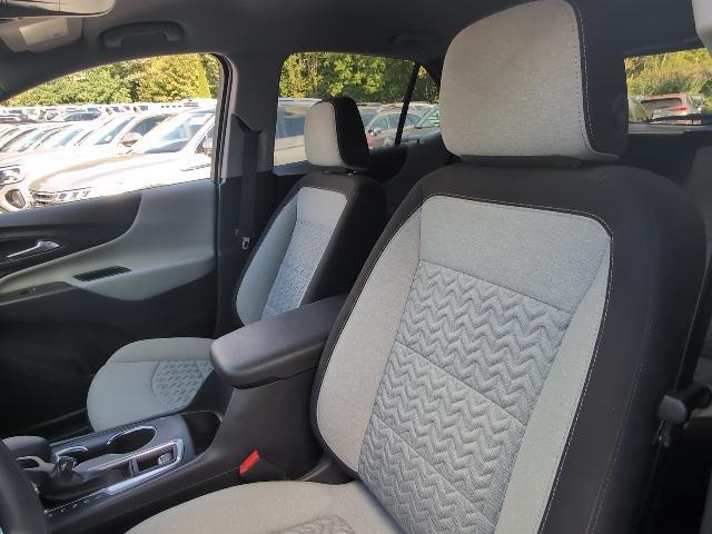 used 2024 Chevrolet Equinox car, priced at $17,988