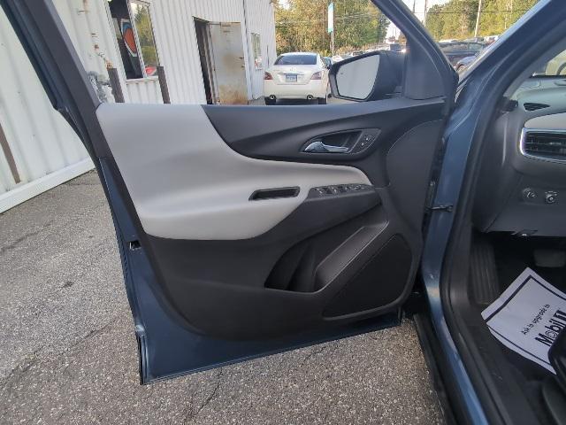 used 2024 Chevrolet Equinox car, priced at $17,988