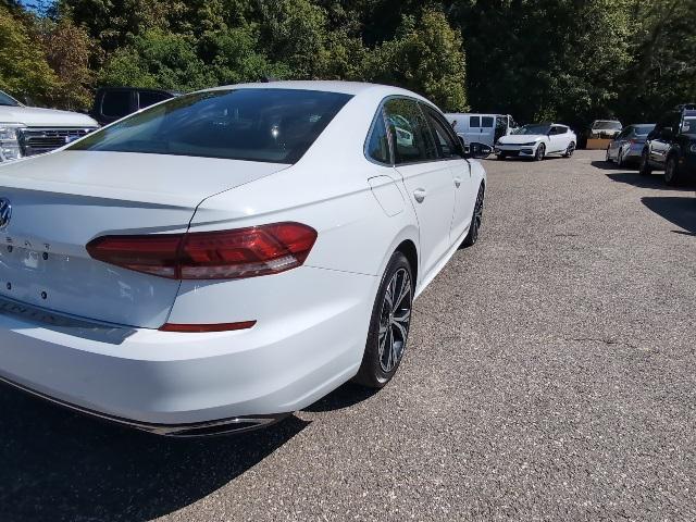 used 2021 Volkswagen Passat car, priced at $13,498