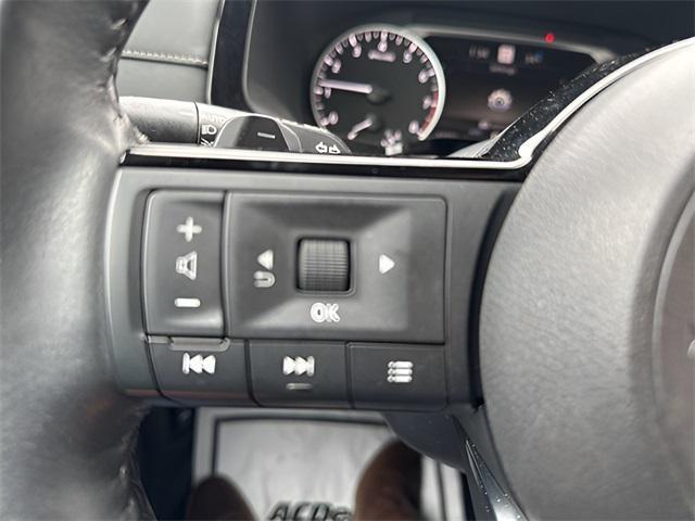 used 2023 Nissan Pathfinder car, priced at $31,498