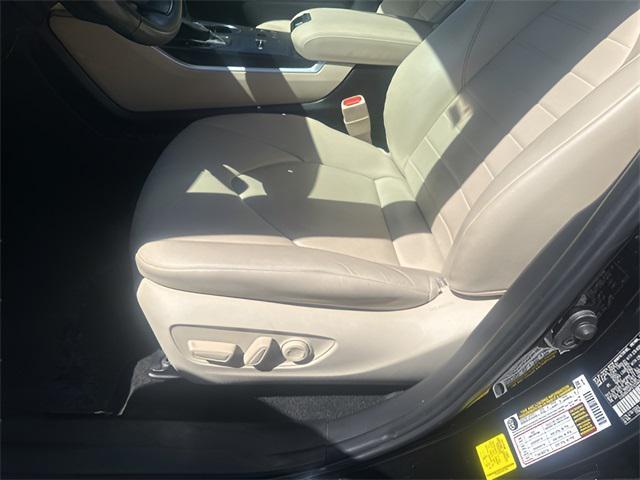 used 2023 Toyota Highlander Hybrid car, priced at $37,792