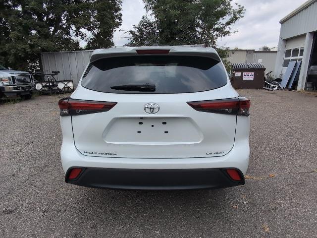 used 2024 Toyota Highlander car, priced at $37,988