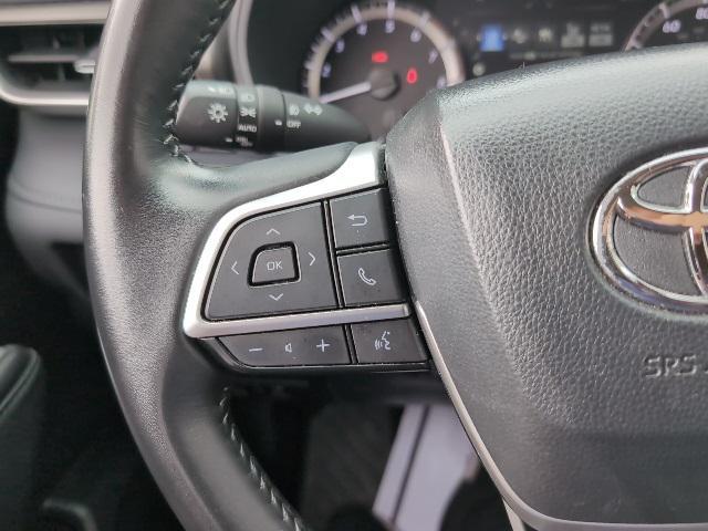 used 2024 Toyota Highlander car, priced at $37,988