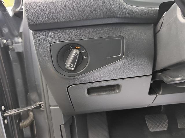 used 2022 Volkswagen Tiguan car, priced at $22,320