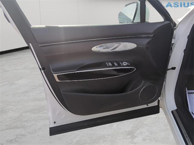 used 2025 Genesis GV70 car, priced at $41,988