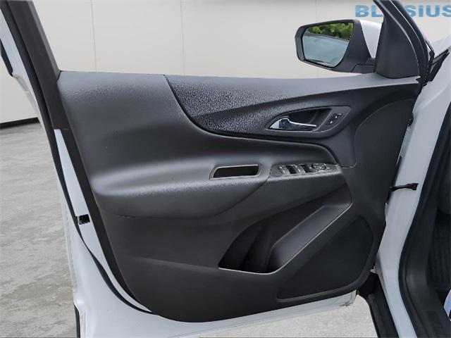 used 2023 Chevrolet Equinox car, priced at $21,989