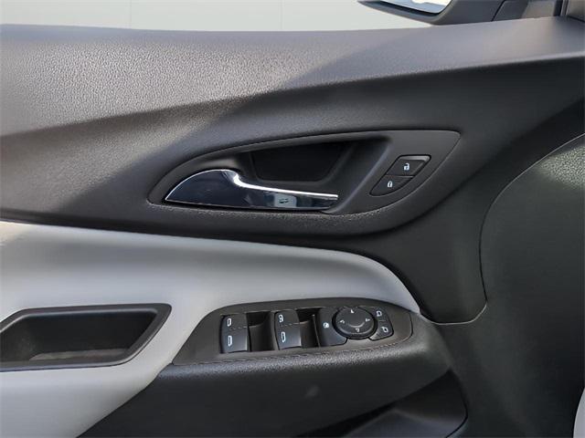 used 2023 Chevrolet Equinox car, priced at $19,684